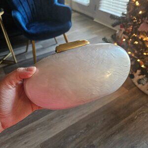 Off White Pearl Look Minaudière (Hard Case) Evening Clutch